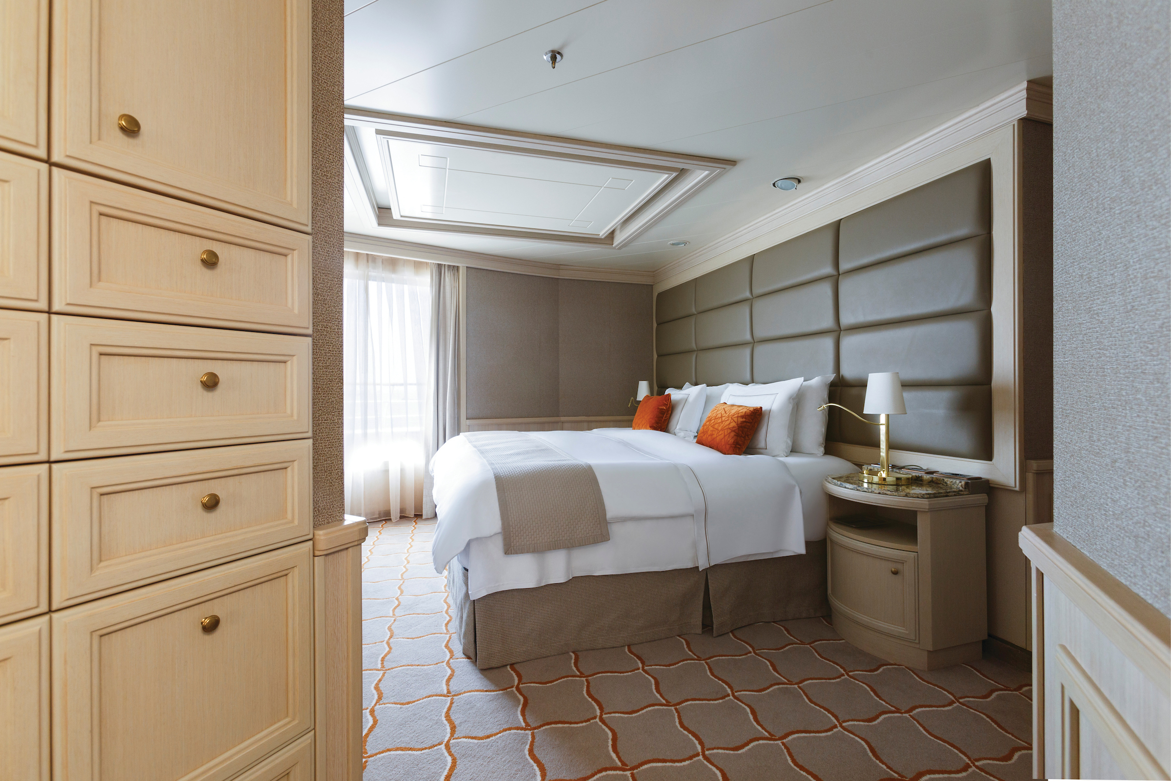 Silversea - Silver Spirit - Accommodation - Grand Suite 1.jpg